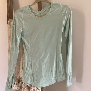 LULULEMON long sleeve